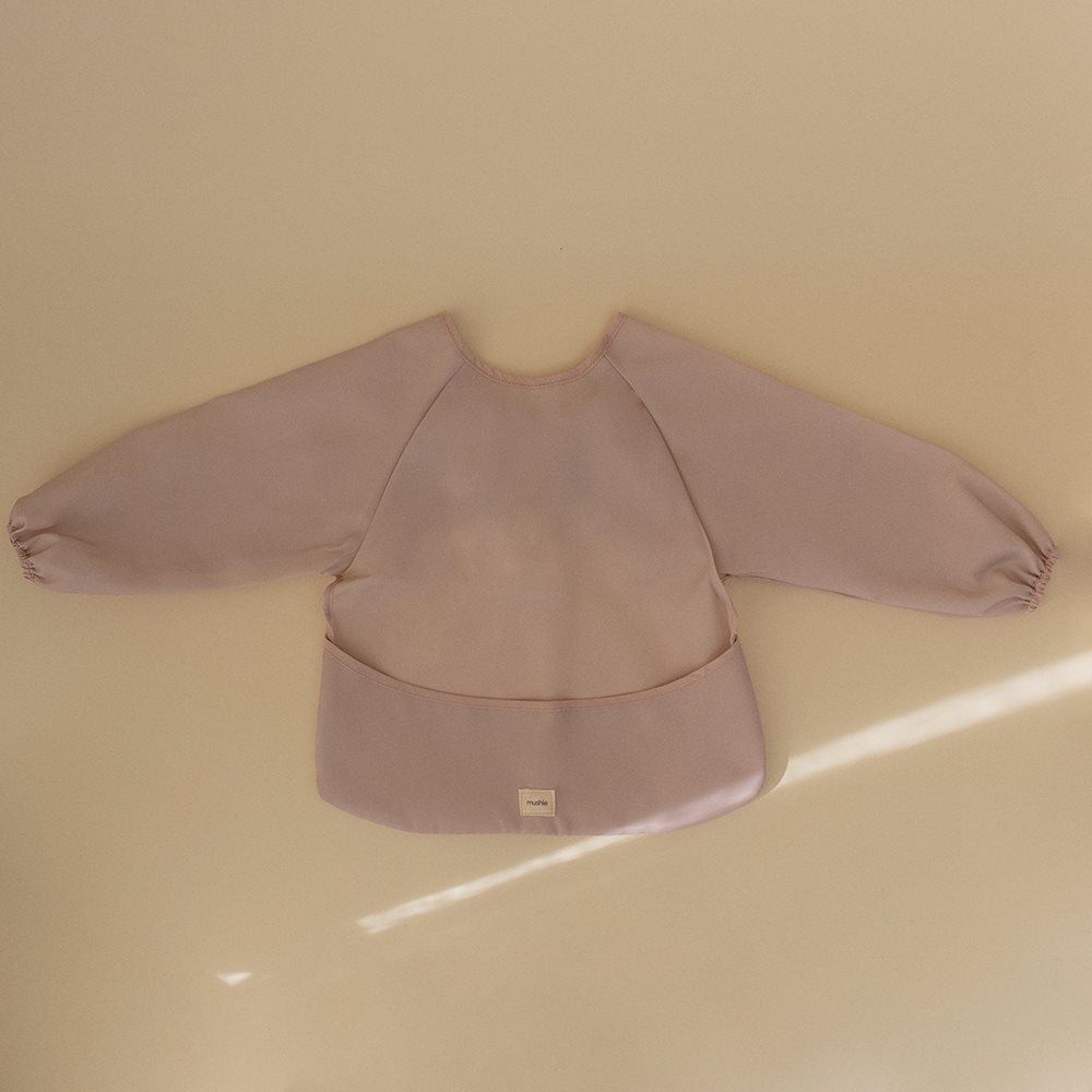 Mushie Σαλιάρα Αδιάβροχη με Μανίκια Blush - Image 2